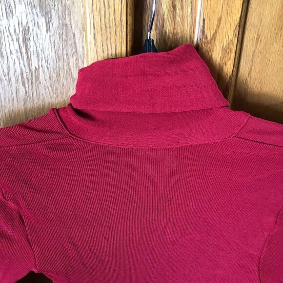 Scanlan Theodore V-Neck Crepe w/Attached Neck Tie Knit Top Pop of Red One Size - Picture 11 of 13